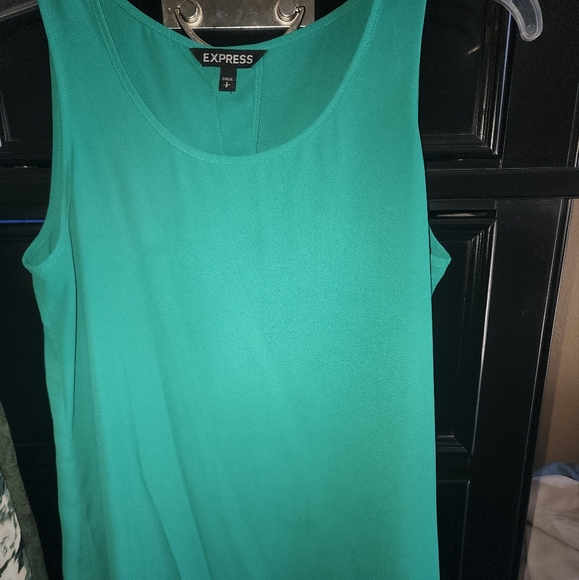 Express Green Tank - Picture 2 of 2